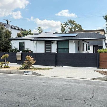 Modern 2Br Stylish & Cozy Unit Bed & Breakfast Los Angeles Exterior photo